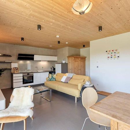 Lieblingseck Nachhaltige 5 Sterne Ferienwohnung Direkt Am Chiemsee เกอชตัดท์ อัม คิมซี ภายนอก รูปภาพ