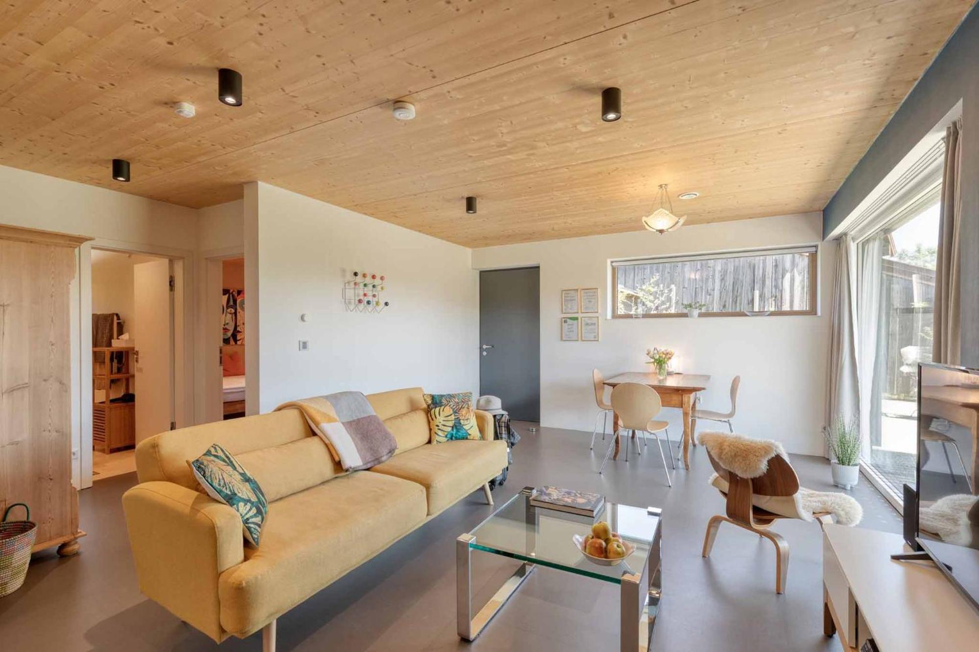 Lieblingseck Nachhaltige 5 Sterne Ferienwohnung Direkt Am Chiemsee เกอชตัดท์ อัม คิมซี ภายนอก รูปภาพ